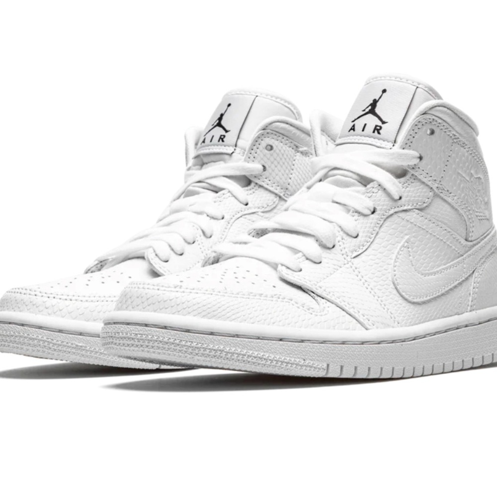 Women's Air Jordan 1 Mid SnakeSkin - Picture 1 of 6